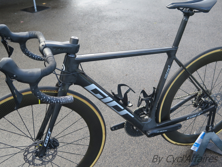 <span class="marque">Girs</span><br>Oscar 2 – Image 3