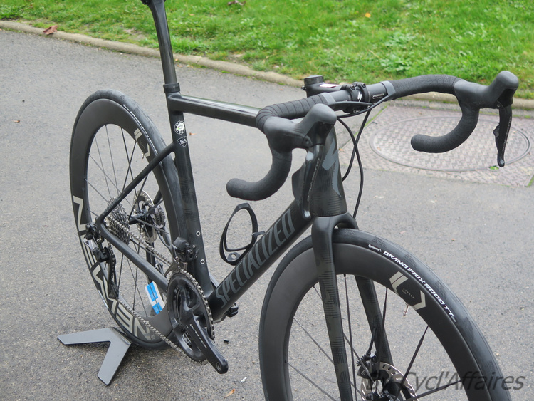 <span class="marque">Specialized</span><br>Tarmac SL6 – Image 2