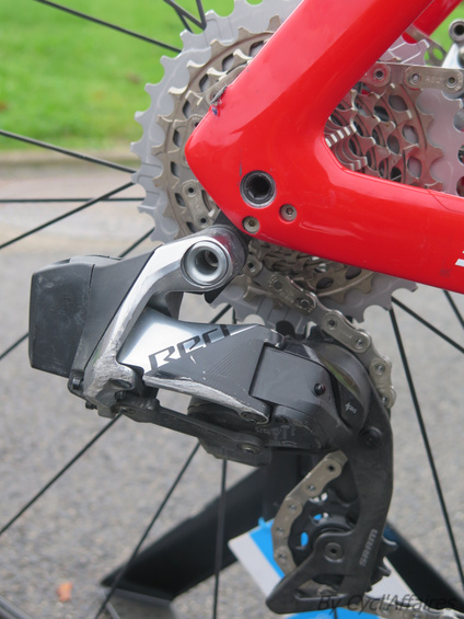 <span class="marque">Trek</span><br>Madone SLR 7e gén – Image 5