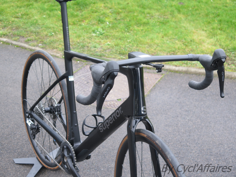 <span class="marque">Superior</span><br>X-Road GR – Image 2